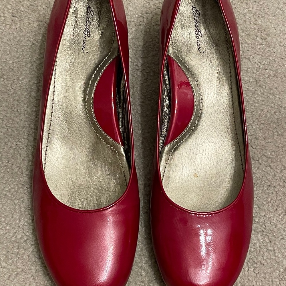 Eddie Bauer Red Low Pumps